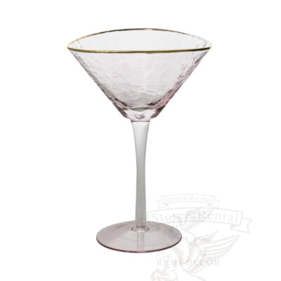 bokal dlya martini rozovogo cveta s zolotym obodkom